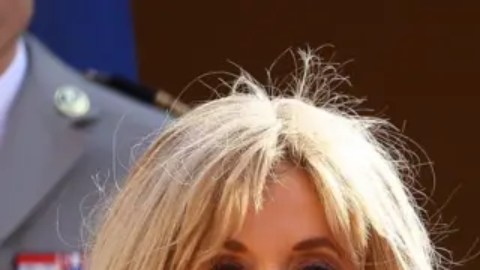 El presidente de Francia, Emmanuel Macron, y su esposa Brigitte.