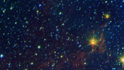 Mientras la mayoría de los planetas del Sistema Solar rotan de oeste a este, Venus lo hace de este a oeste.
