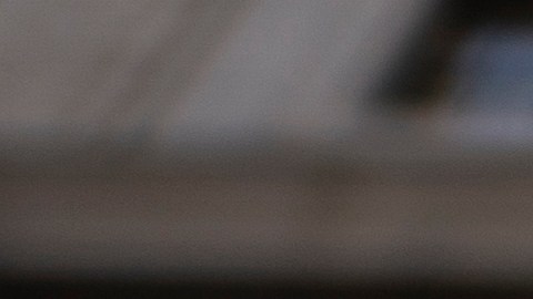 Un manifestante afuera de un tribunal para el inicio del juicio de Ghislaine Maxwell en Nueva York, el 29 de noviembre de 2021.