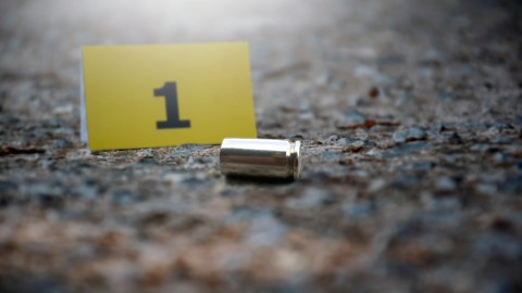 El joven fue llevado al Centro de Detención Juvenil del Condado de Brazoria, donde ahora enfrenta múltiples cargos