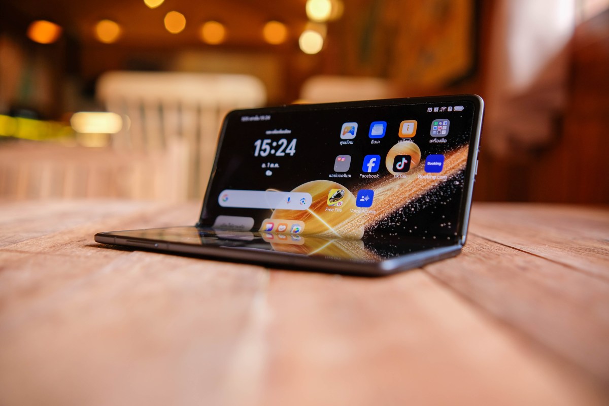Honor Magic V5: el aspirante al plegable más delgado del mercado