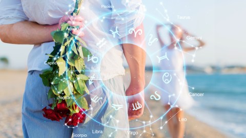 Estos signos del zodiaco intentan de todo en el amor.