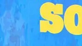 Matt Stone y Trey Parker rodeados de los personajes que los llevaron al éxito.