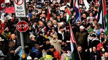 Assange encabeza marcha a favor de Palestina en Sídney
