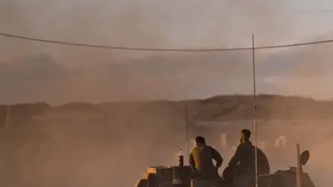 Israel aprueba plan para toma de Gaza y moviliza reservistas