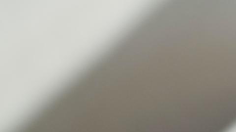 ¿Qué pasaría si la luz de tu salón pudiera alimentar todos tus dispositivos?