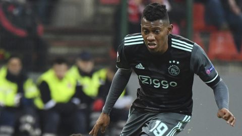 Mateo Cassierra jugó en el Ajax de Ámsterdam.