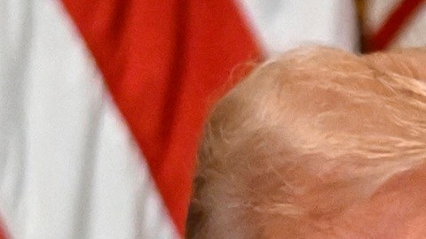 El presidente Donald Trump y Dmitri Medvedev, vicepresidente del Consejo de Seguridad de la Federación de Rusia.