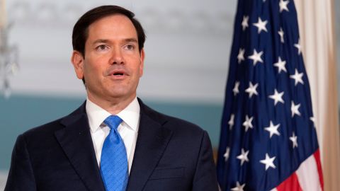 Marco Rubio niega que líderes europeos acompañarán a Zelenski para evitar que Trump lo "intimide"