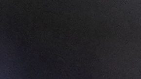 Clayton Kershaw realiza un lanzamiento durante el partido entre sus Dodgers y los Toronto Blue Jays en Los Ángeles. El pitcher zurdo venció a Max Scherzer en duelo de futuros miembros del Salón de la Fama.