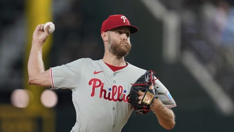Philadelphia Phillies starting pitcher Zack Wheeler throws to the Texas Rangers in the second inning of a baseball game Sunday, Aug. 10, 2025, in Arlington, Texas. (AP Photo/Tony Gutierrez)