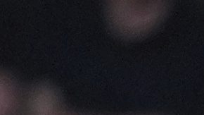 Liverpool's Dominik Szoboszlai, left, shoots to score his sides first goal during the English Premier League soccer match between FC Liverpool and FC Arsenal in Liverpool, England, Sunday, Aug. 31, 2025. (AP Photo/Jon Super)