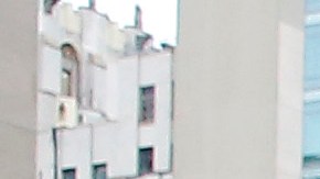 De izquierda a derecha, Nick Bontis, presidente de Canada Soccer; Yon de Luisa Plazas, presidente de la Federación Mexicana de Fútbol; Cindy Parlow Cone, presidenta de US Soccer; Gianni Infantino, presidente de FIFA, y Vittorio Montagliani, vicepresidente, charlan detrás de la Copa Mundial de la FIFA, el jueves 16 de junio de 2022, en Nueva York (AP Foto/Noah K. Murray)