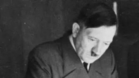 Hitler consideraba que las largas condenas de prisión ya no servían como elemento disuasorio y por ello ordenó aplicar masivamente las desapariciones forzadas.
