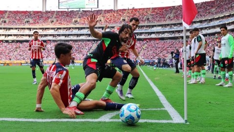 Zapopan, Jalisco, 16 de agosto de 2025. , durante el partido correspondiente a la jornada 5 del torneo Apertura 2025 de la Liga BBVA MX, entre las Chivas Rayadas del Guadalajara y los Bravos de FC Juárez, realizado en el estadio Akron. Foto: Imago7/ Juan Carlos Cubeyro.