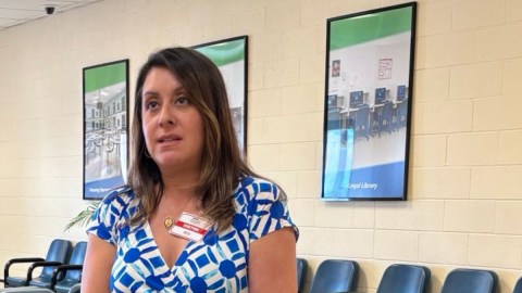 La representante Luz Rivas, del Distrito 29 de California.