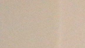 Una madre de familia aún no decide si su hija mayor estudiará desde casa durante este año escolar.