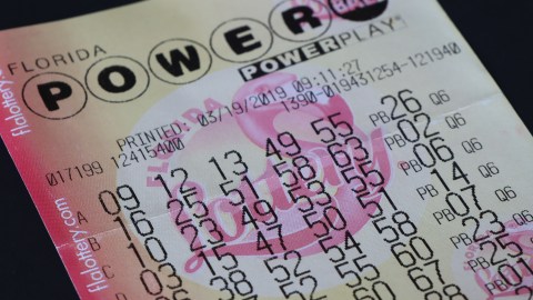 Premio mayor de Powerball de $643 millones