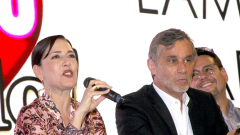 Humberto Zurita Stephanie Salas