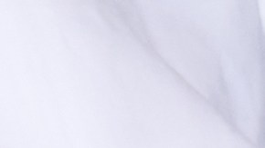 La hondureña aclaró que, por esta ocasión, no le pidieron pasaje de retorno, pero que el proceso varía según el agente asignado.