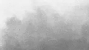 Nick Ut ganó un Pulitzer y otros numerosos premios por la foto llamada "El terror de la guerra", conocida popularmente como "La niña del napalm". En el centro se ve a Kim Phuc, de 9 años.