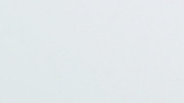 La estructura colgante, con su tablero suspendido a 625 metros sobre el río Beipan, ofrecerá a los visitantes una experiencia única entre las nubes del suroeste chino.