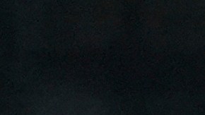 Personas son evacuadas de la escuela de la Iglesia de la Anunciación en Minneapolis donde ocurrió un tiroteo masivo.