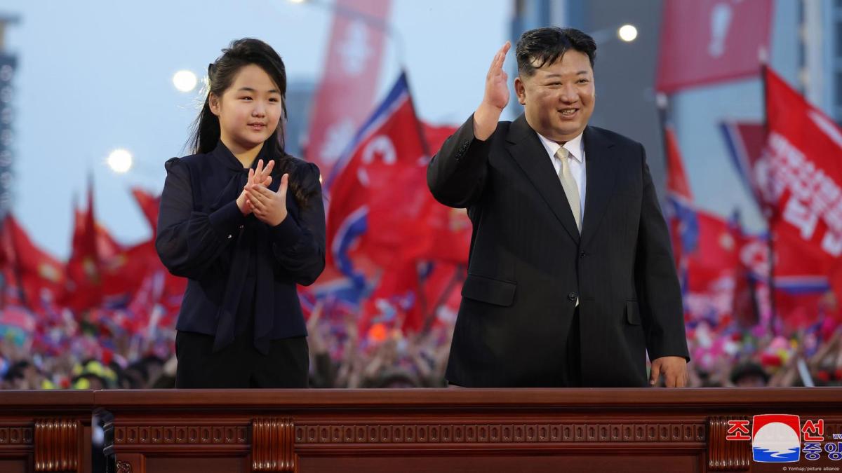 Líder de Corea del Norte, Kim Jong un, prepara a su hija como su posible sucesora en el poder