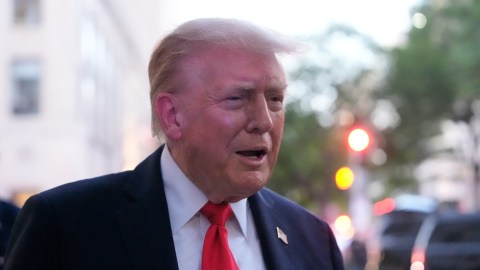 Trump critica incursión de drones rusos en espacio aéreo polaco