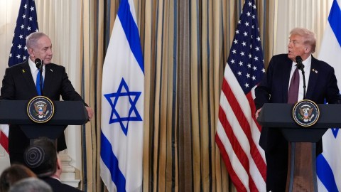 El primer ministro de Israel, Benjamín Netanyahu, y el presidente Donald Trump.