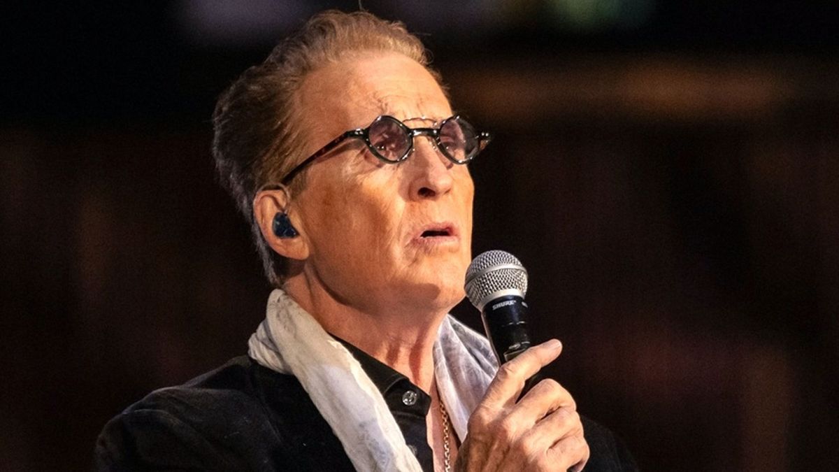 Emmanuel responde si Manuel Mijares sufrió daño vocal tras su pérdida ...