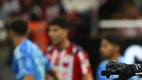 Nahuel Guzmán, portero de Tigres vs. Chivas-Agencia Reforma.