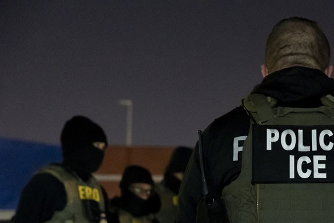 Operativo de agentes del ICE
