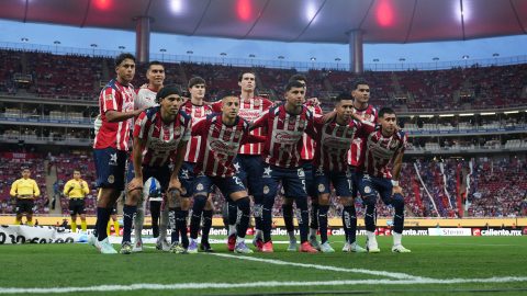 Zapopan, Jalisco, 30 de agosto de 2025. , durante el partido correspondiente a la jornada 7 del torneo Apertura 2025 de la Liga BBVA MX, entre las Chivas Rayadas del Guadalajara y la Máquina Celeste del Cruz Azul, realizado en el estadio Akron. Foto: Imago7/ Hugo Ramírez