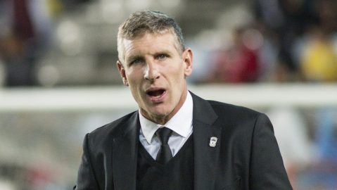 Martín Palermo durante su etapa como DT de Pachuca.