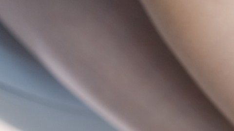 Mientras pases más tiempo sentado con el teléfono en el baño corres más riesgo de sufrir hemorroides