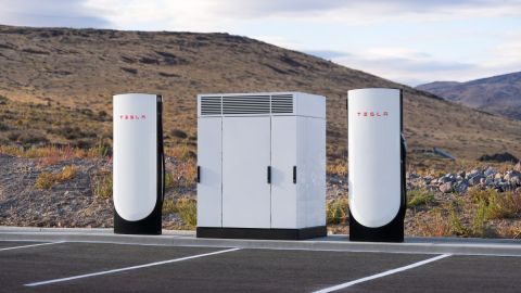 Tesla y sus Supercargadores