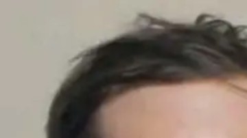 Foto de frente y de perfil de Tyler Robinson.