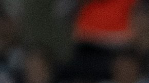 AME1390. MONTERREY (MÉXICO), 21/09/2025.- Sergio Ramos (d) de Monterrey disputa el balón con Ramón Juárez de América este sábado, en un partido de la Liga MX entre Monterrey y América en el estadio BBVA, en Monterrey (México). EFE/ Miguel Sierra