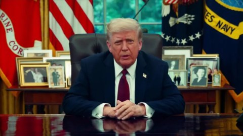 Trump se dirigió a la ciudadanía ante el asesinato de Charlie Kirk, cercano al mandatario y al Partido Republicano.