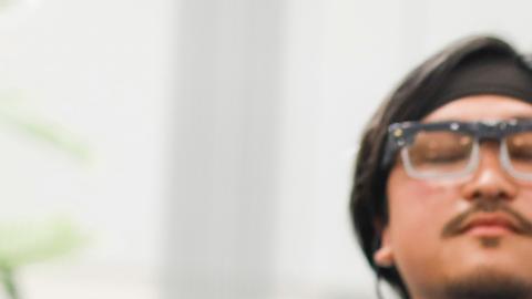 Amazon demostró las nuevas gafas inteligentes Amelia durante el evento "Delivering the Future".