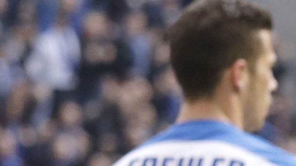 Inter Milan's Mauro Icardi celebrates after scoring during the Serie A soccer match between Inter Milan and Atalanta at the San Siro stadium in Milan, Italy, Sunday, March 12, 2017. (AP Photo/Antonio Calanni)