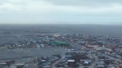 El Servicio Meteorológico Nacional informó que los restos del tifón Halong golpearon con fuerza de huracán el domingo.