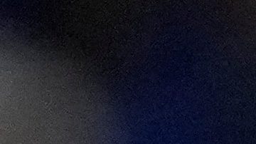 Alejandro Kirk celebra la victoria con su compañero Louis Varland.