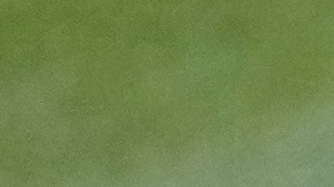 Kiké Hernández (8) y Miguel Rojas celebran eufóricos con Mookie Betts luego de una doble matanza dramática de los Dodgers en la novena entrada que manda la Serie Mundial al juego 7.