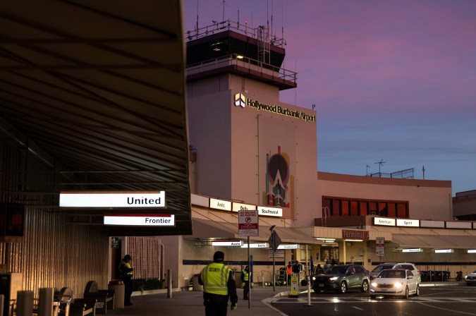 Cars move through Hollywood Burbank Airport on Wednesday, Jan. 22, 2025, in Burbank, Calif. (AP Photo/Andy Bao)