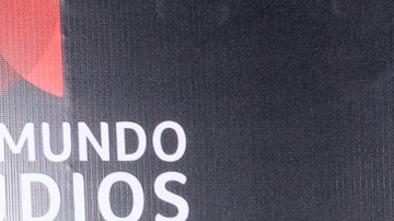 "Lobo, Morir Matando" llegará a Telemundo el próximo año.