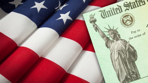 ¿Cuál es el plazo máximo para solicitar el pago de estímulo de $1,750 en Nueva Jersey?