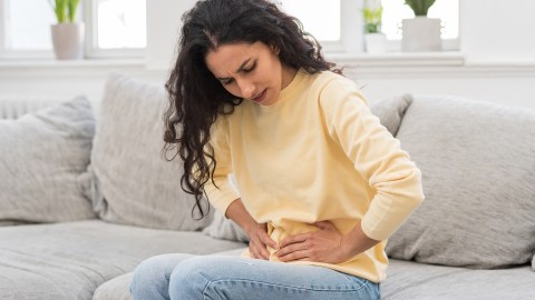 ¿Sufres estreñimiento crónico? Una dieta con ciertos alimentos te ayudarán a mejorar, sin necesidad de medicamentos