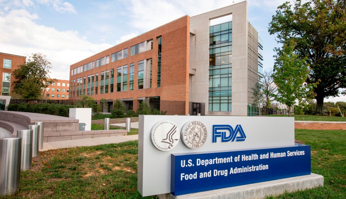 FDA anuncia retiro del mercado de suplemento para bebés vendido en Amazon por falta de regulación